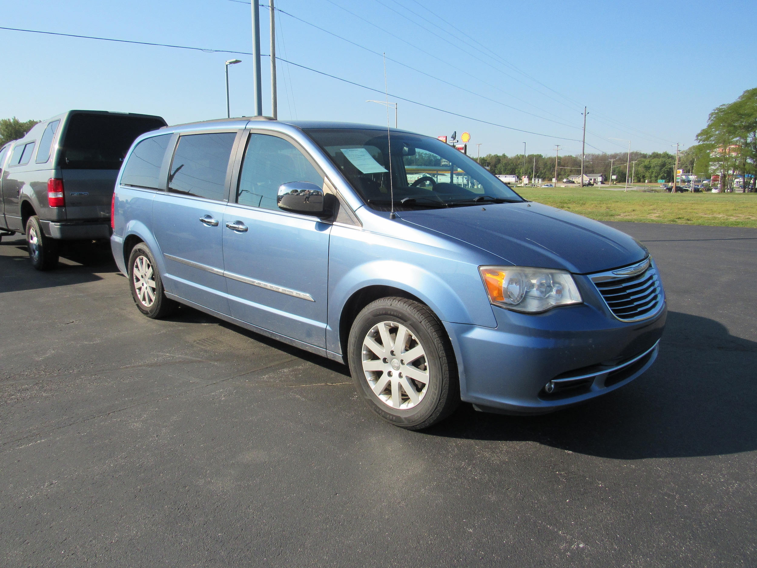 Used 2012 Chrysler Town & Country Touring-L