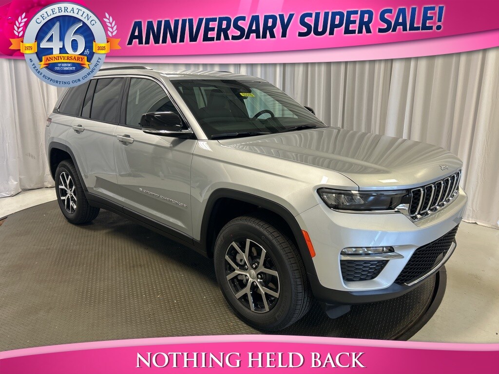 New 2025 Jeep Grand Cherokee LIMITED 4X4