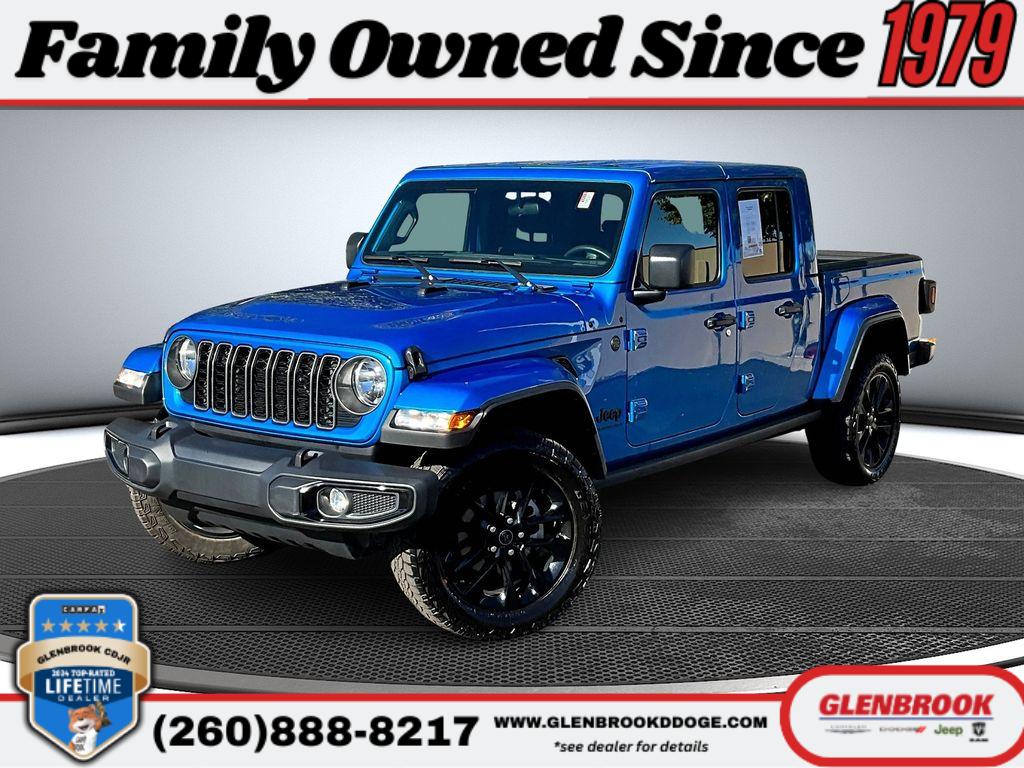 Used 2024 Jeep Gladiator Nighthawk