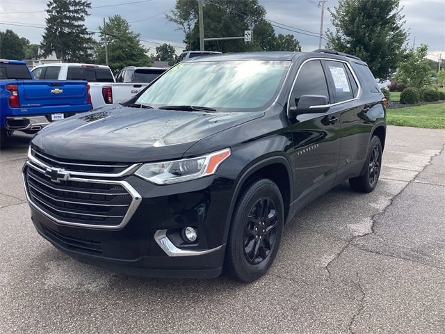 Used 2021 Chevrolet Traverse LT Cloth