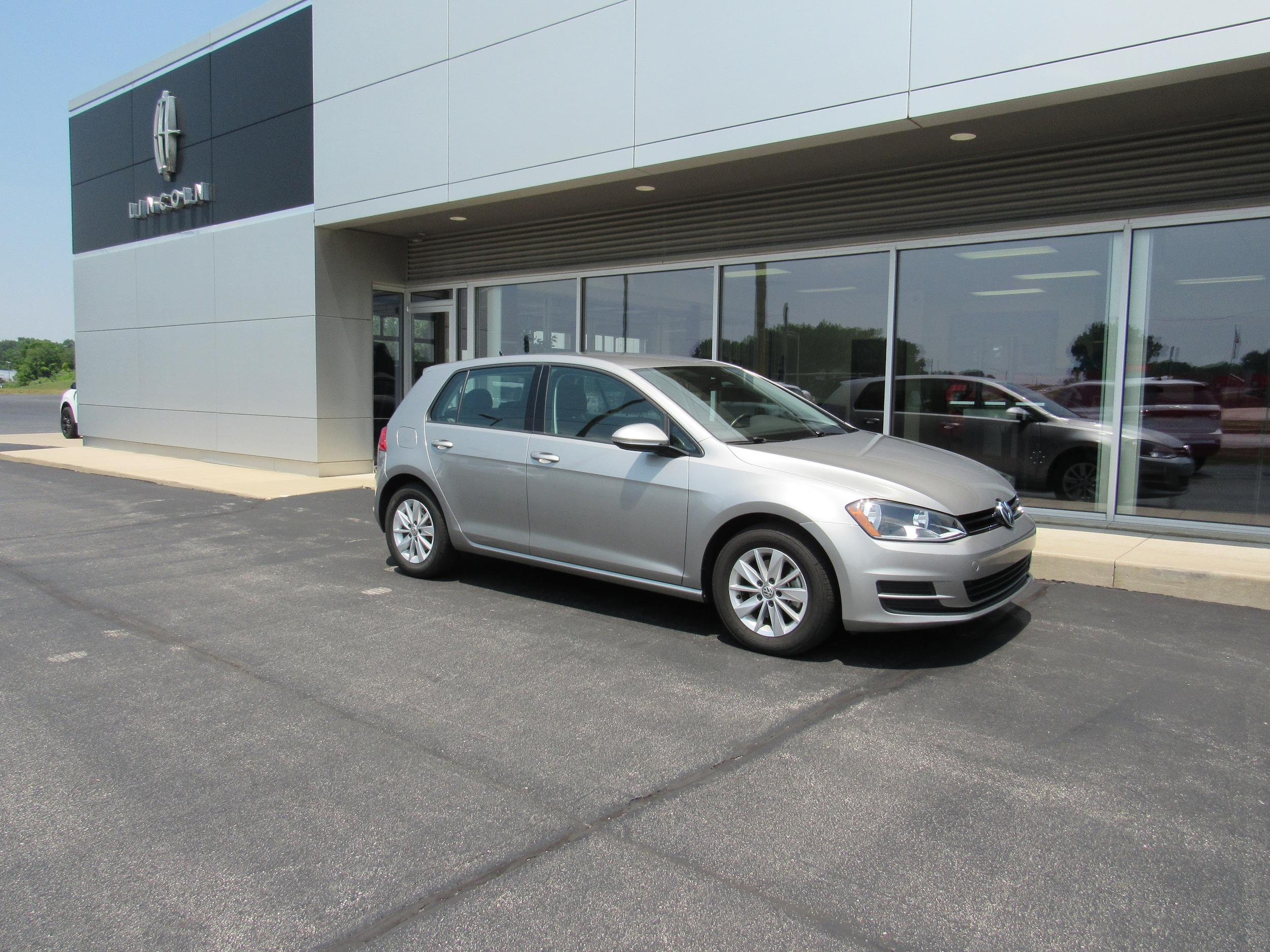 Used 2017 Volkswagen Golf S