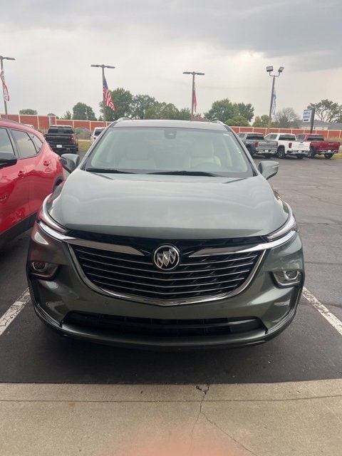 Used 2022 Buick Enclave Essence