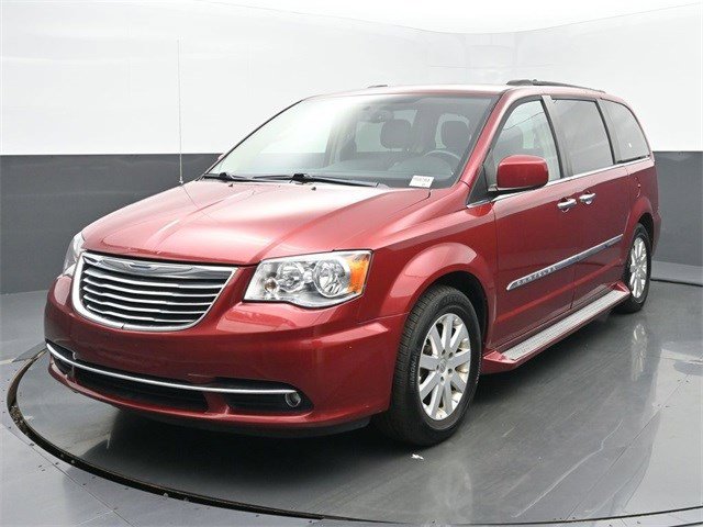 Used 2016 Chrysler Town & Country Touring