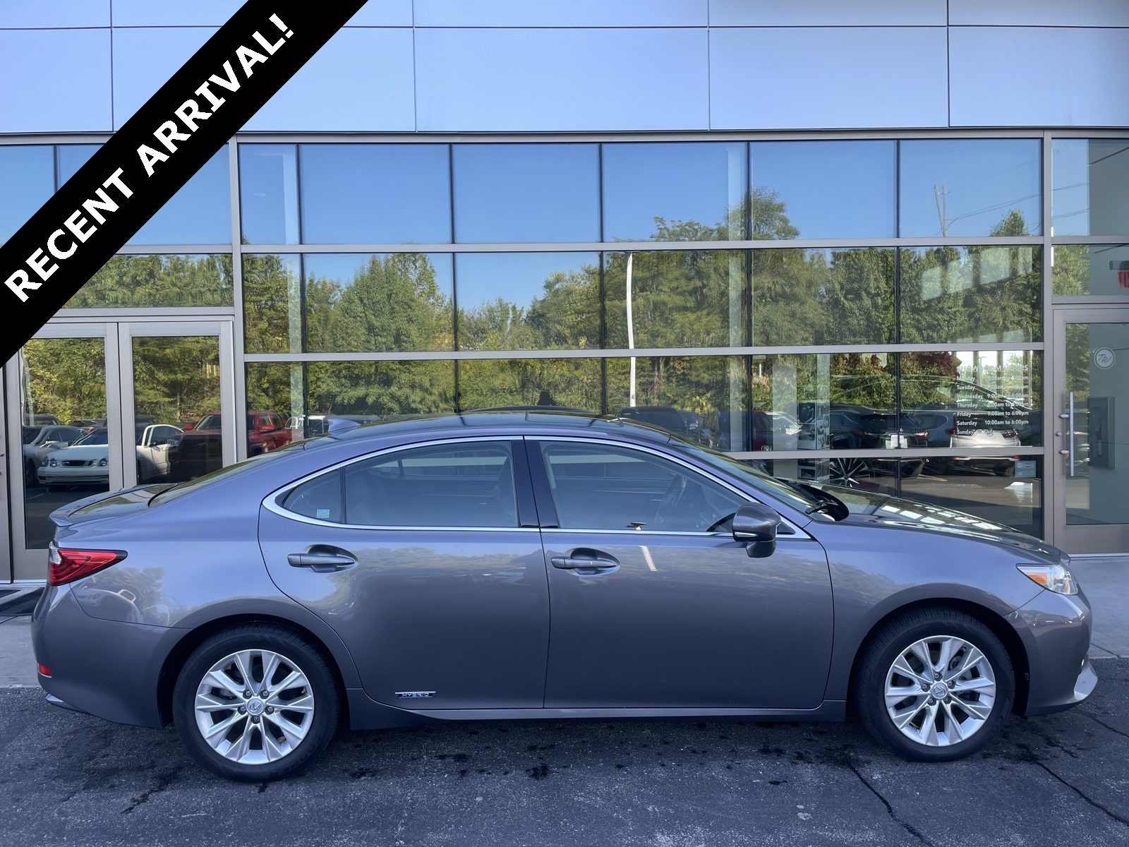 Used 2015 Lexus ES 300h