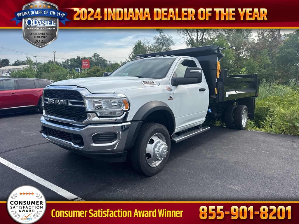 New 2024 Ram 5500 Tradesman/SLT