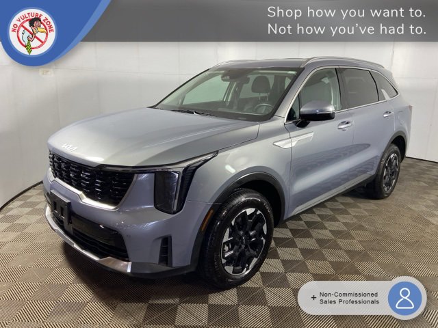 Used 2024 Kia Sorento S