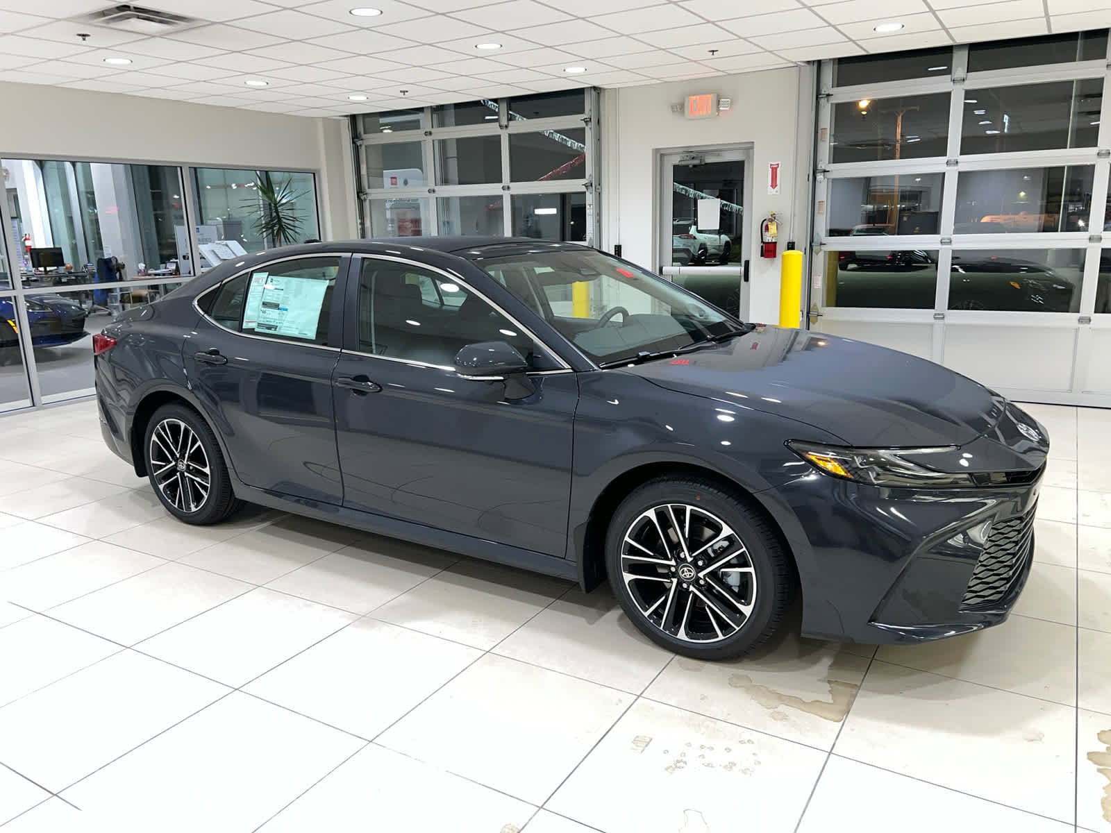 New 2025 Toyota Camry XLE AWD