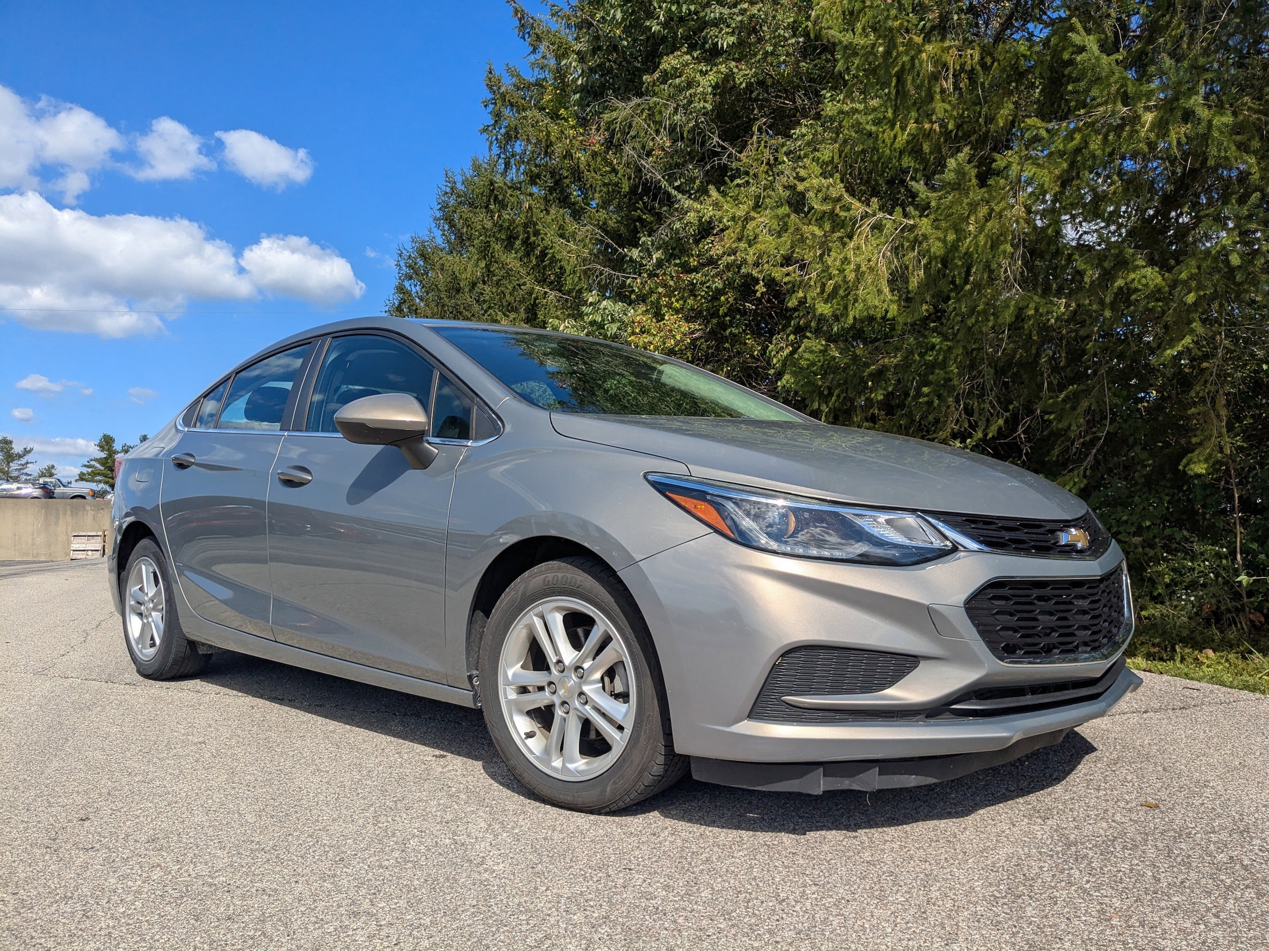 Used 2017 Chevrolet Cruze LT Auto