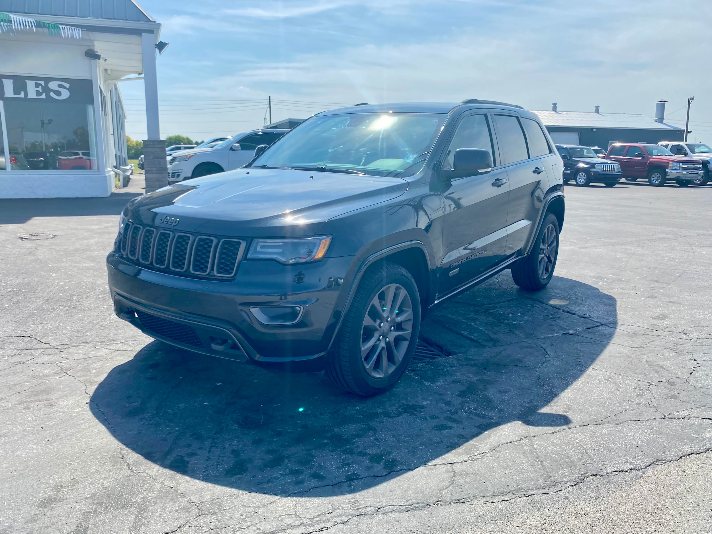 Used 2016 Jeep Grand Cherokee Limited 4x4