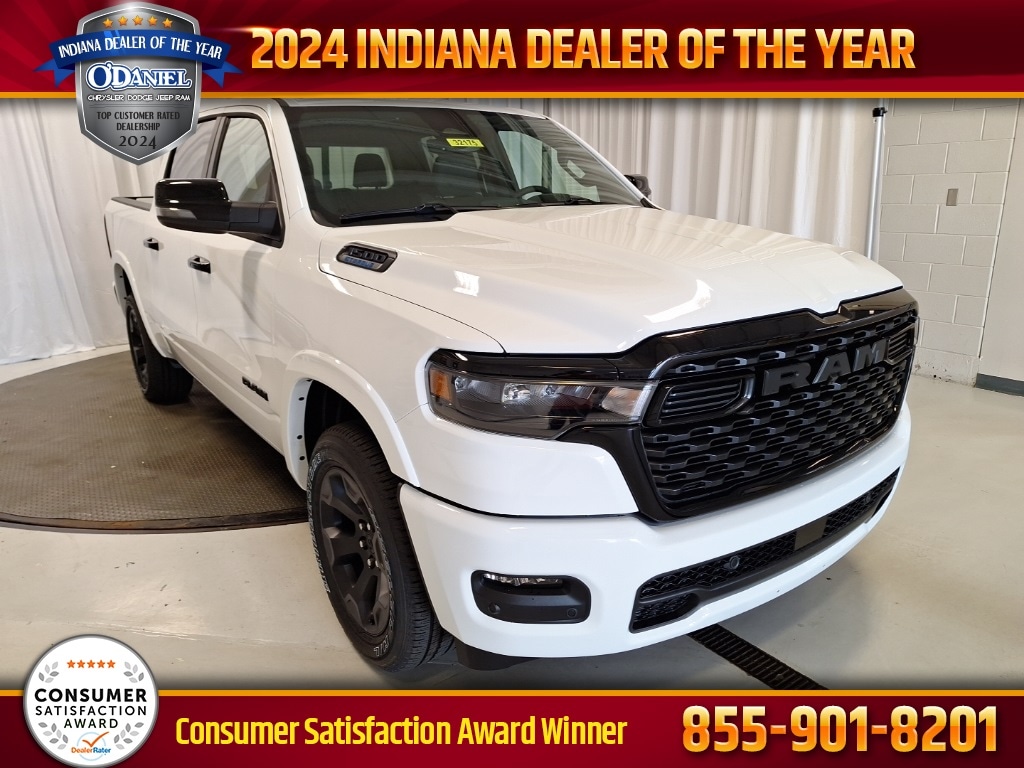 New 2025 Ram 1500 BIG HORN CREW CAB 4X4 5'7' BOX