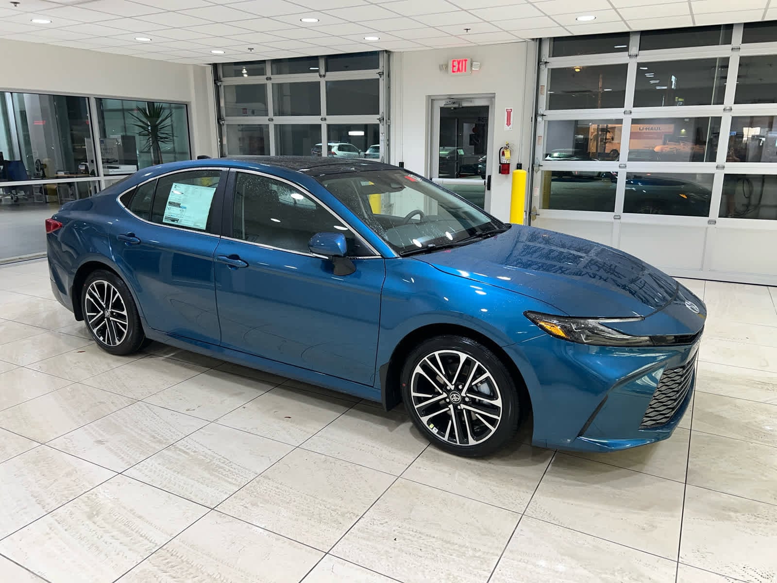 New 2025 Toyota Camry XLE