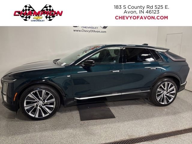 Used 2025 CADILLAC Lyriq Luxury 3