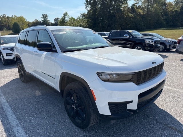 Used 2023 Jeep Grand Cherokee L Altitude
