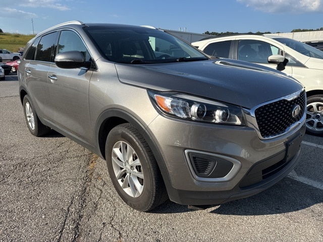 Used 2017 Kia Sorento LX