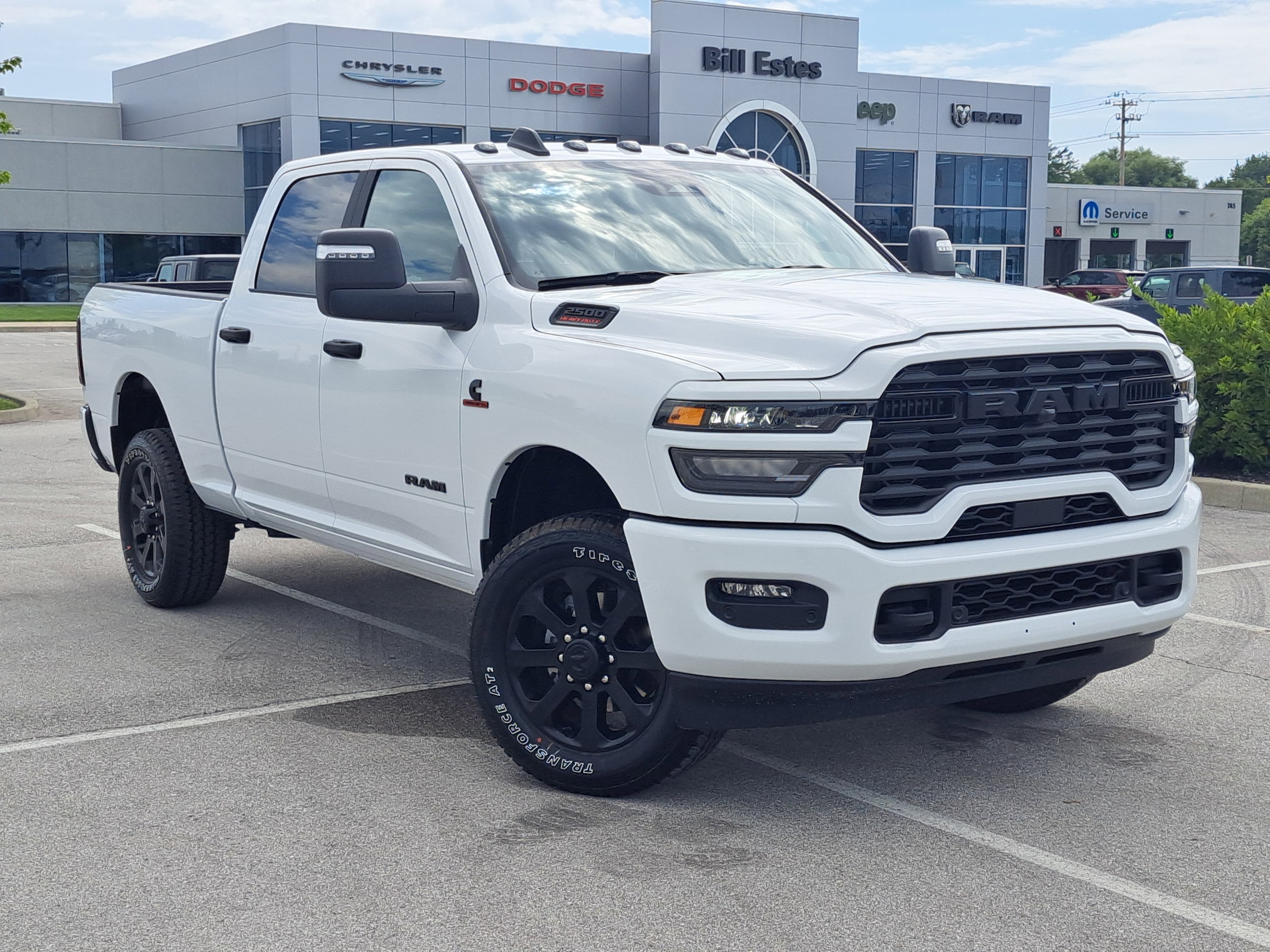 New 2025 Ram 2500 BIG HORN CREW CAB 4X4 6'4 BOX
