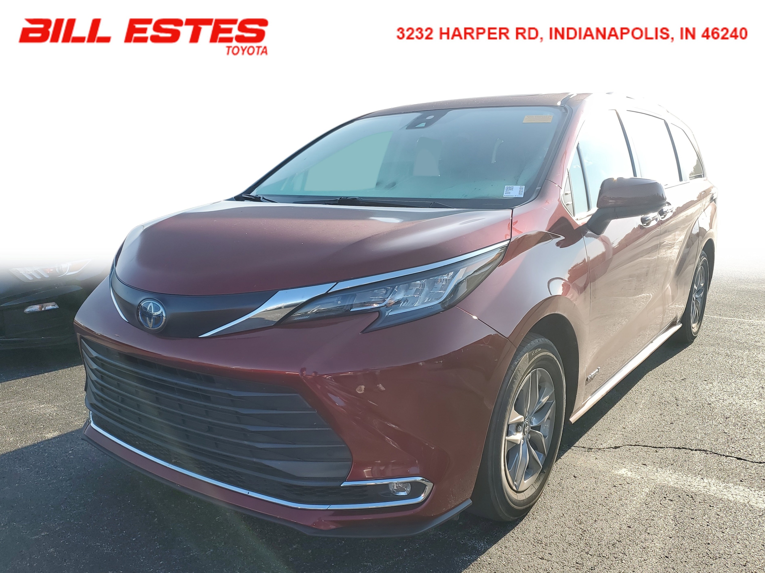 Used 2021 Toyota Sienna XLE