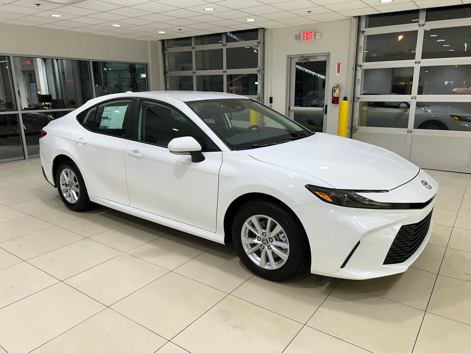 New 2025 Toyota Camry LE AWD