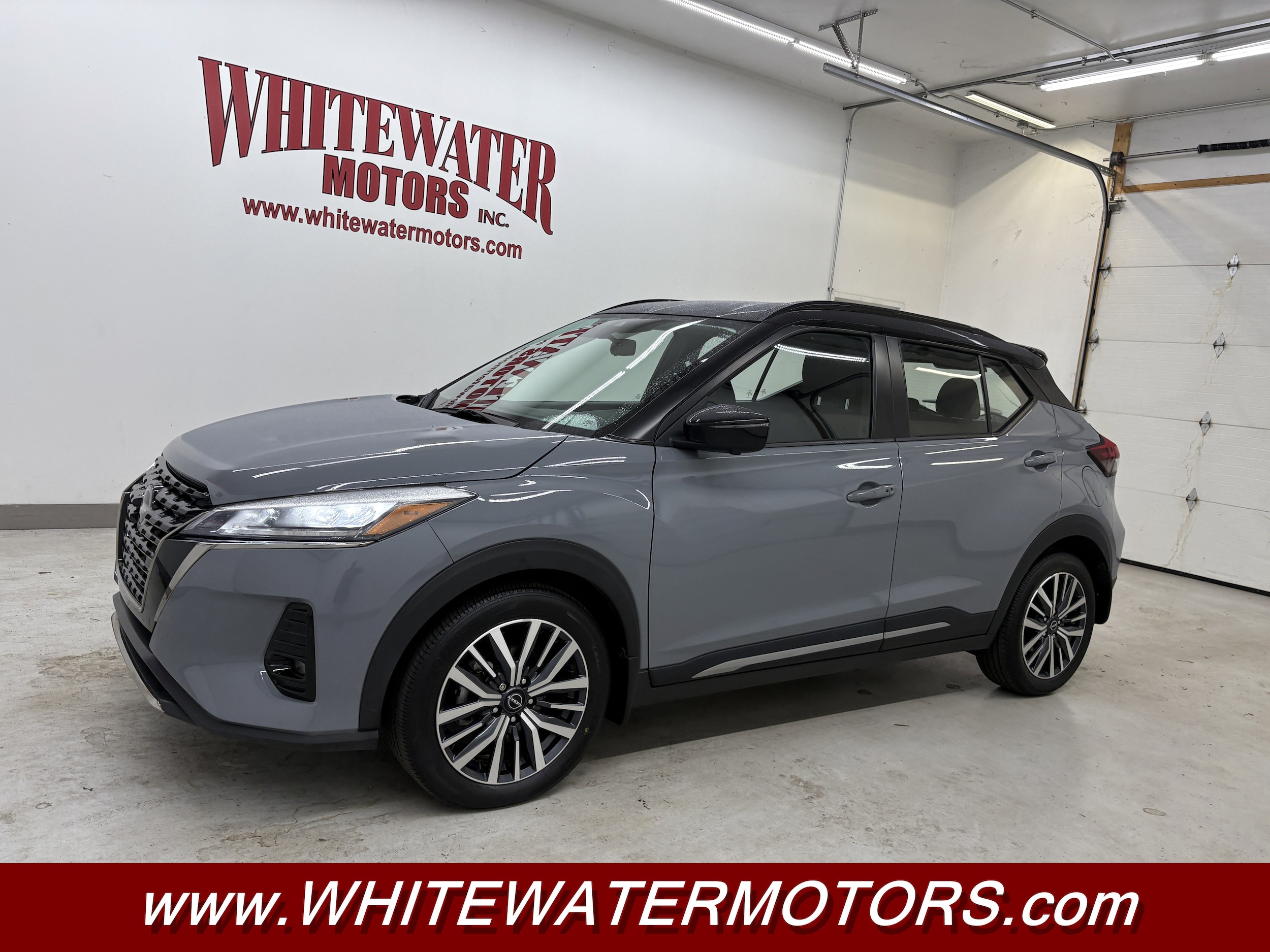 Used 2024 Nissan Kicks SR
