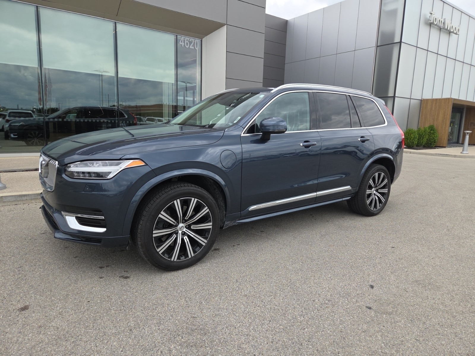 Used 2020 Volvo XC90 Hybrid T8 Inscription