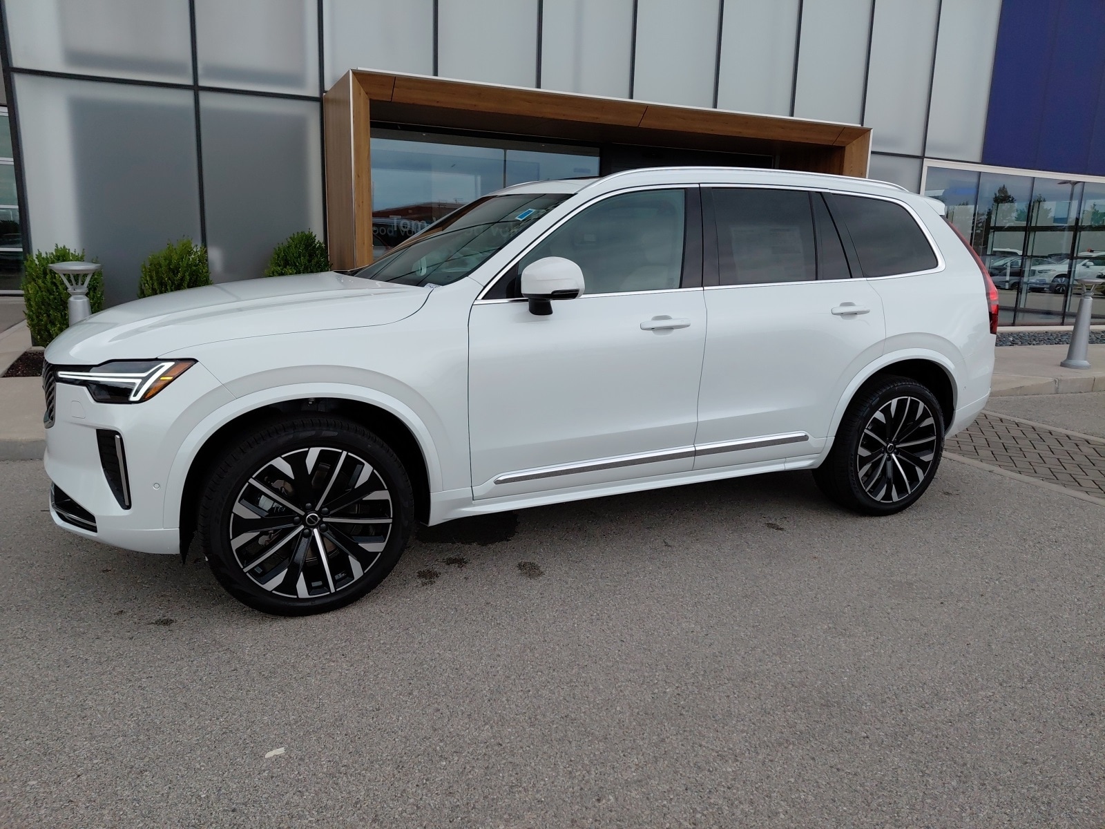 New 2026 Volvo XC90