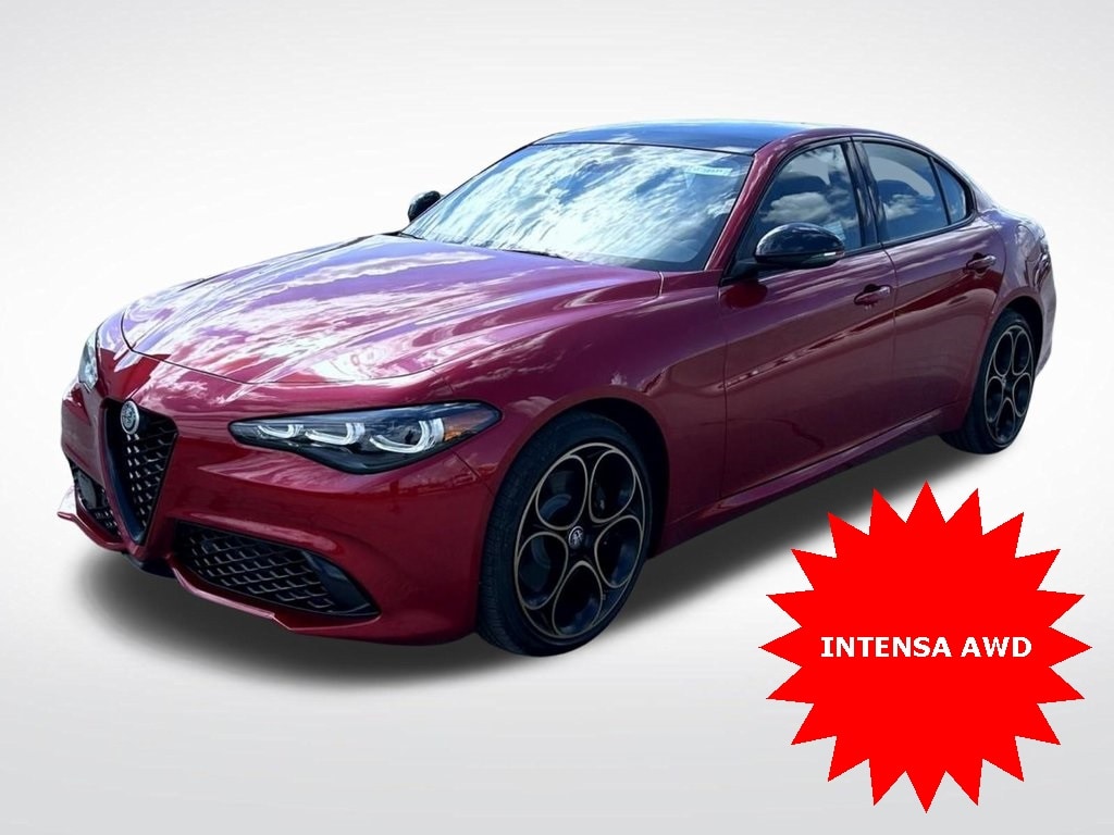 New 2025 Alfa Romeo Giulia INTENSA AWD