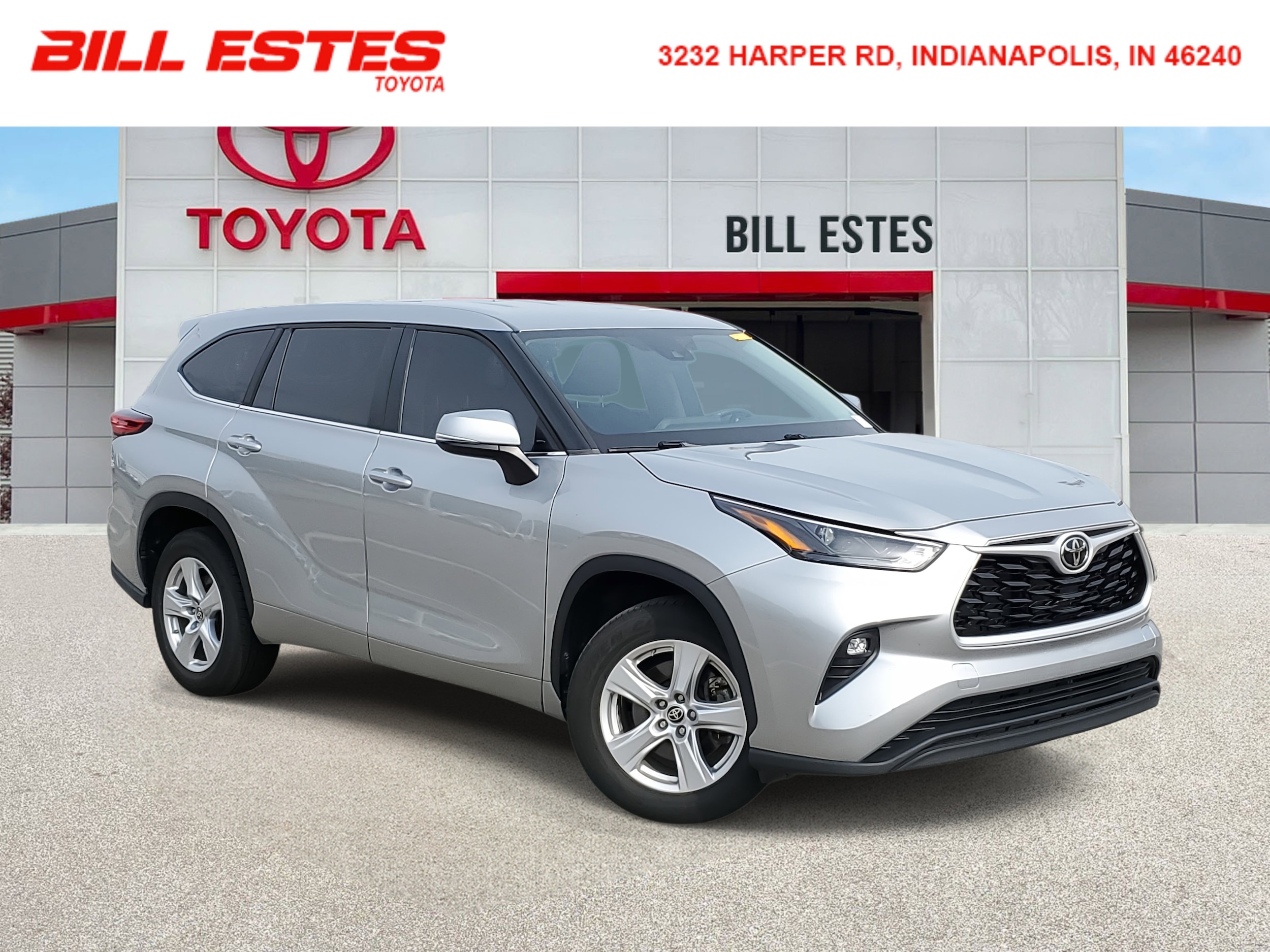 Used 2023 Toyota Highlander LE
