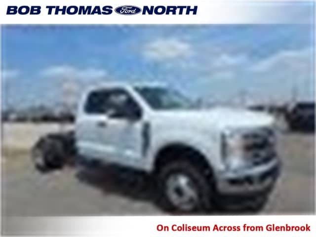 New 2025 Ford F-350 Chassis XLT