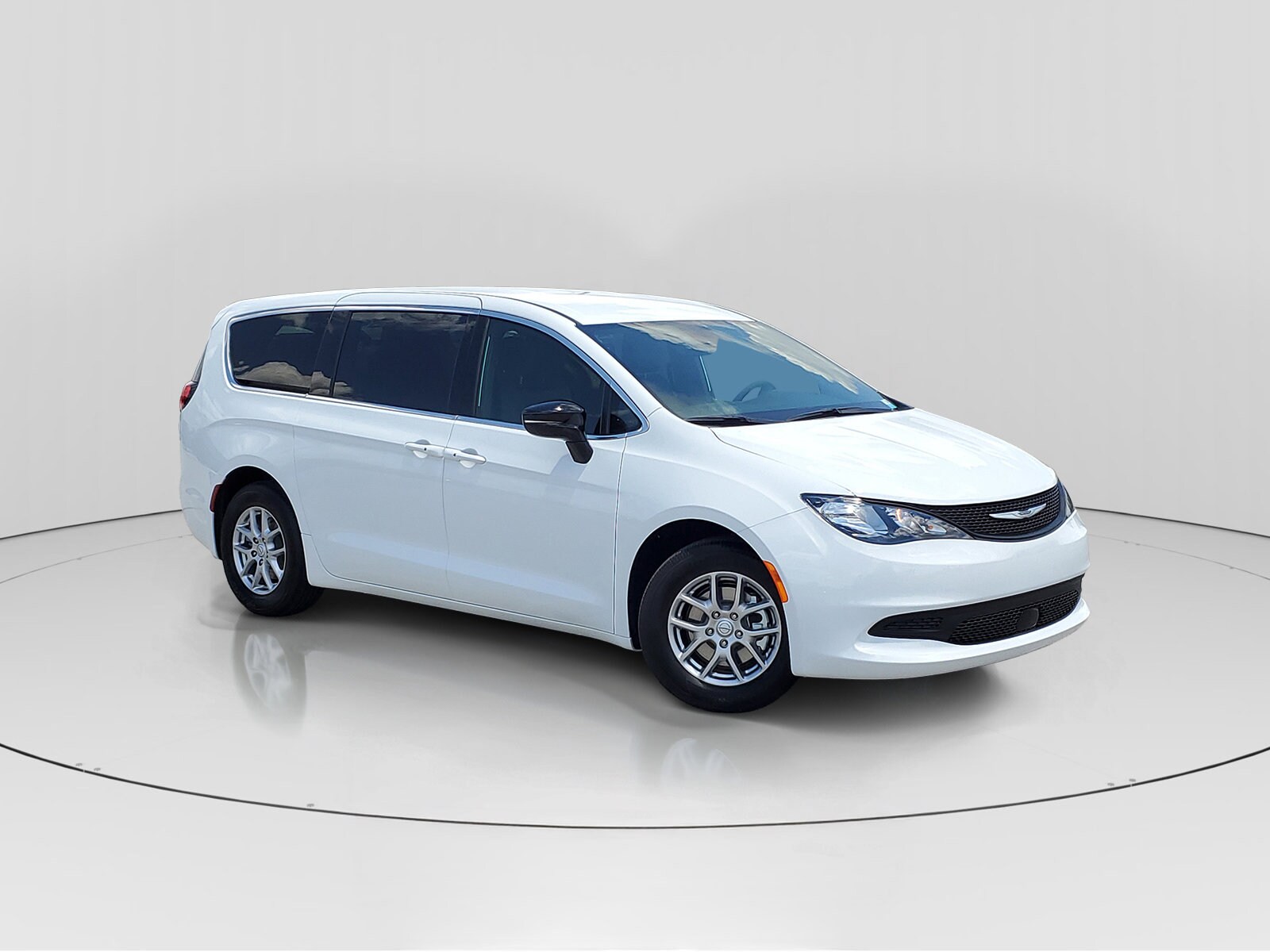 New 2025 Chrysler Voyager LX