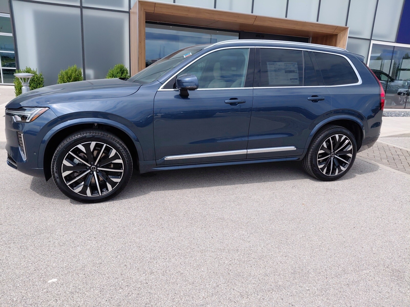 New 2026 Volvo XC90
