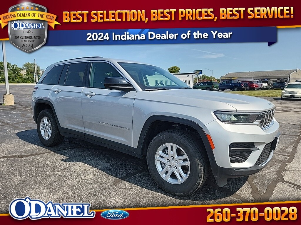 Used 2023 Jeep Grand Cherokee Laredo