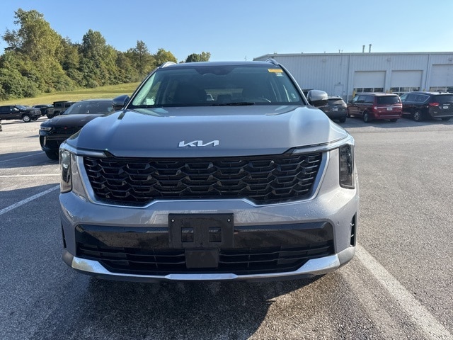 Used 2024 Kia Sorento S