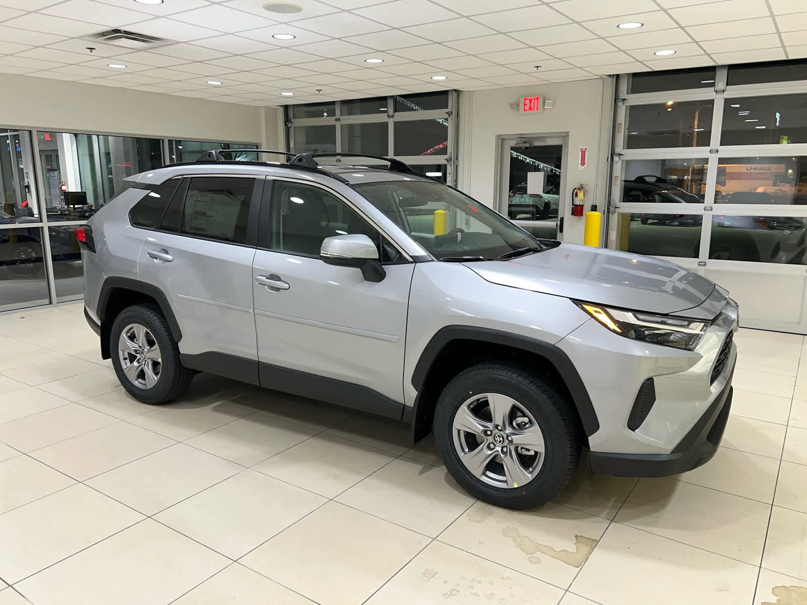 New 2025 Toyota RAV4 XLE