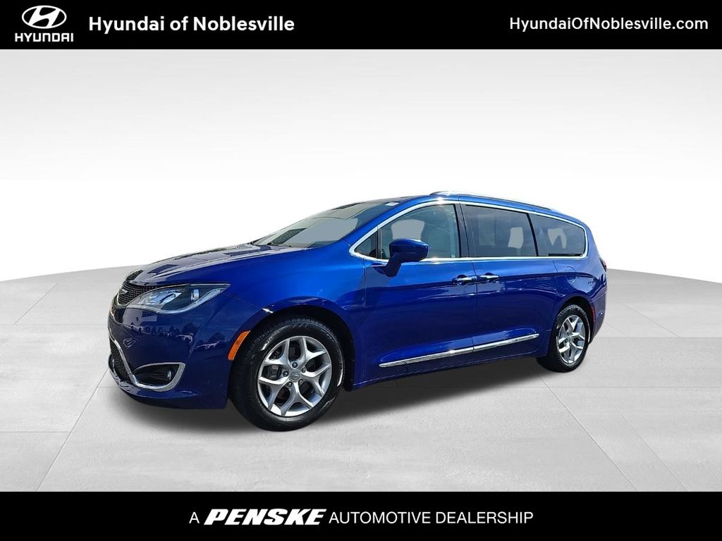 Used 2018 Chrysler Pacifica Touring L