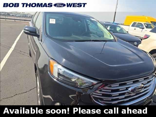 Used 2022 Ford Edge Titanium
