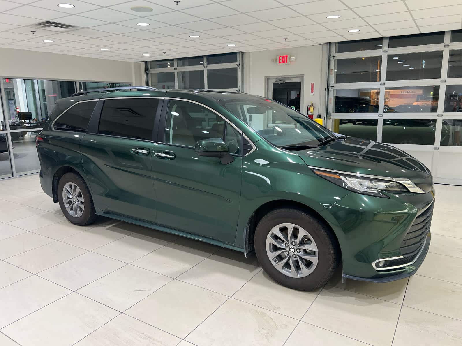 Used 2022 Toyota Sienna XLE 8 Passenger