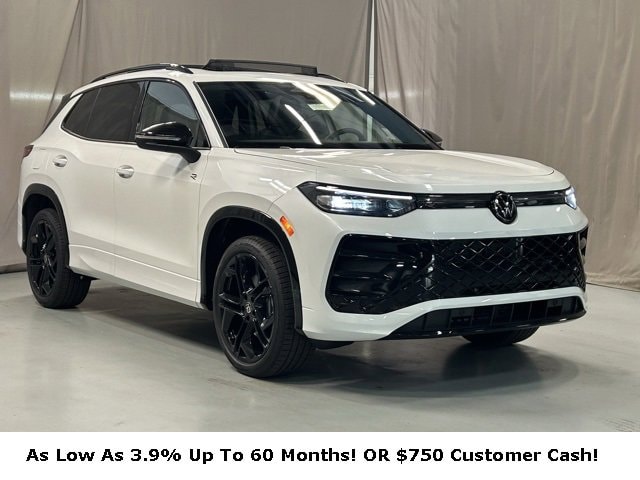 New 2025 Volkswagen Tiguan 2.0T SE R-Line Black