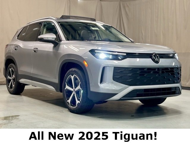 New 2025 Volkswagen Tiguan 2.0T SE