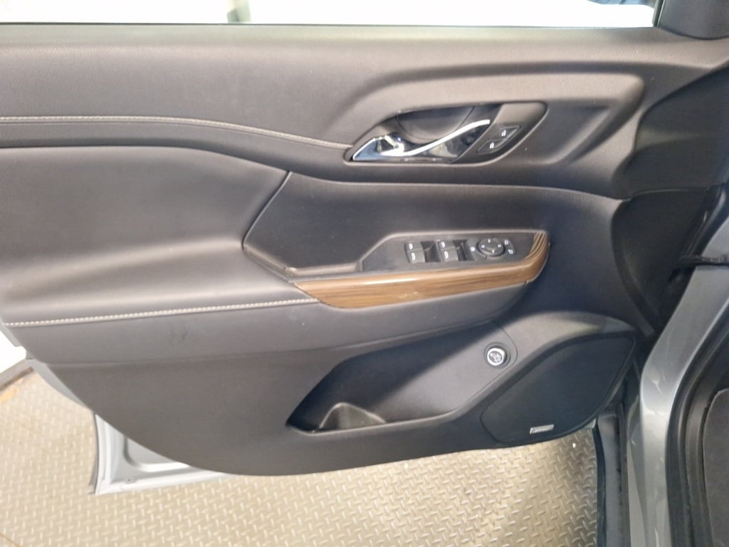 Image 4