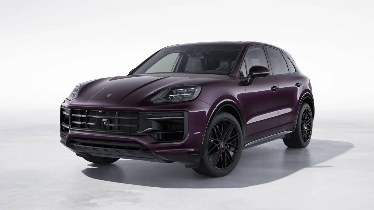 New 2025 Porsche Cayenne GTS