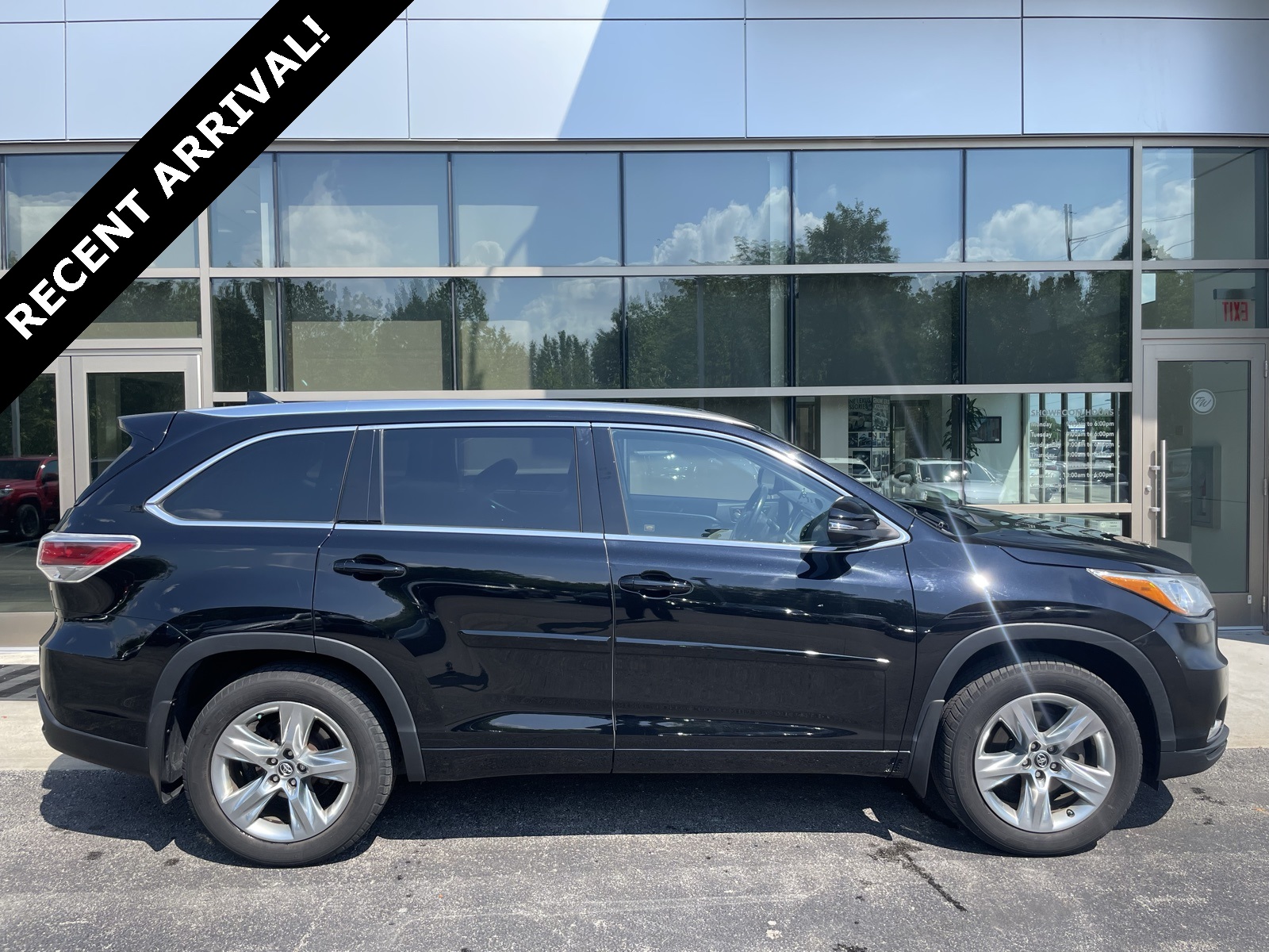 Used 2016 Toyota Highlander Limited Platinum V6