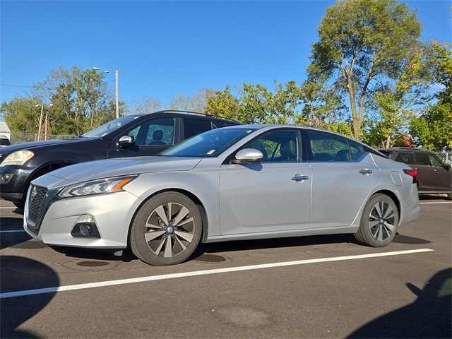 Used 2019 Nissan Altima 2.5 SL
