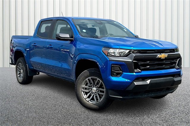 Used 2023 Chevrolet Colorado LT