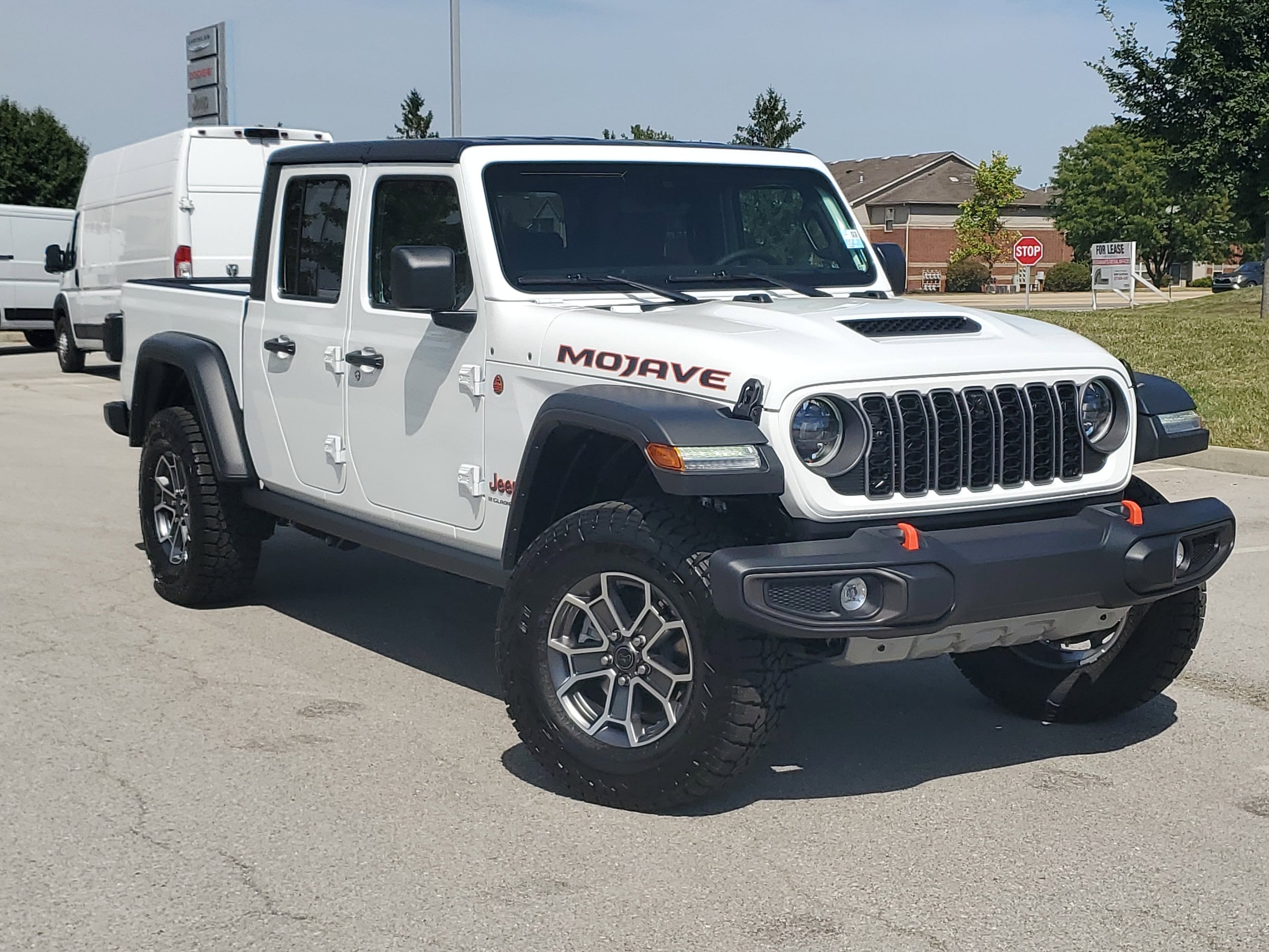 New 2025 Jeep Gladiator MOJAVE 4X4