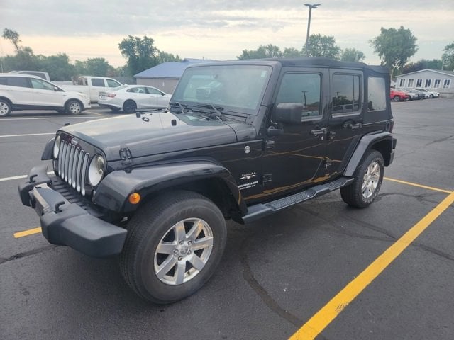 Used 2016 Jeep Wrangler Unlimited Sahara