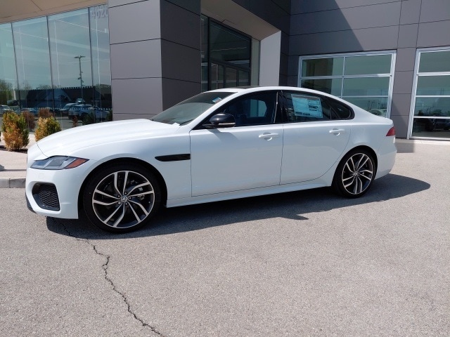 New 2024 Jaguar XF R-Dynamic SE 300PS Auto