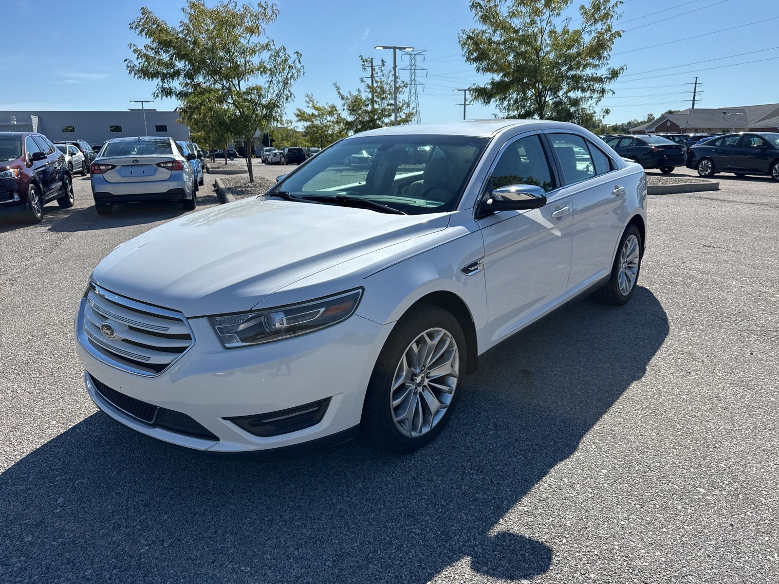 Used 2014 Ford Taurus Limited