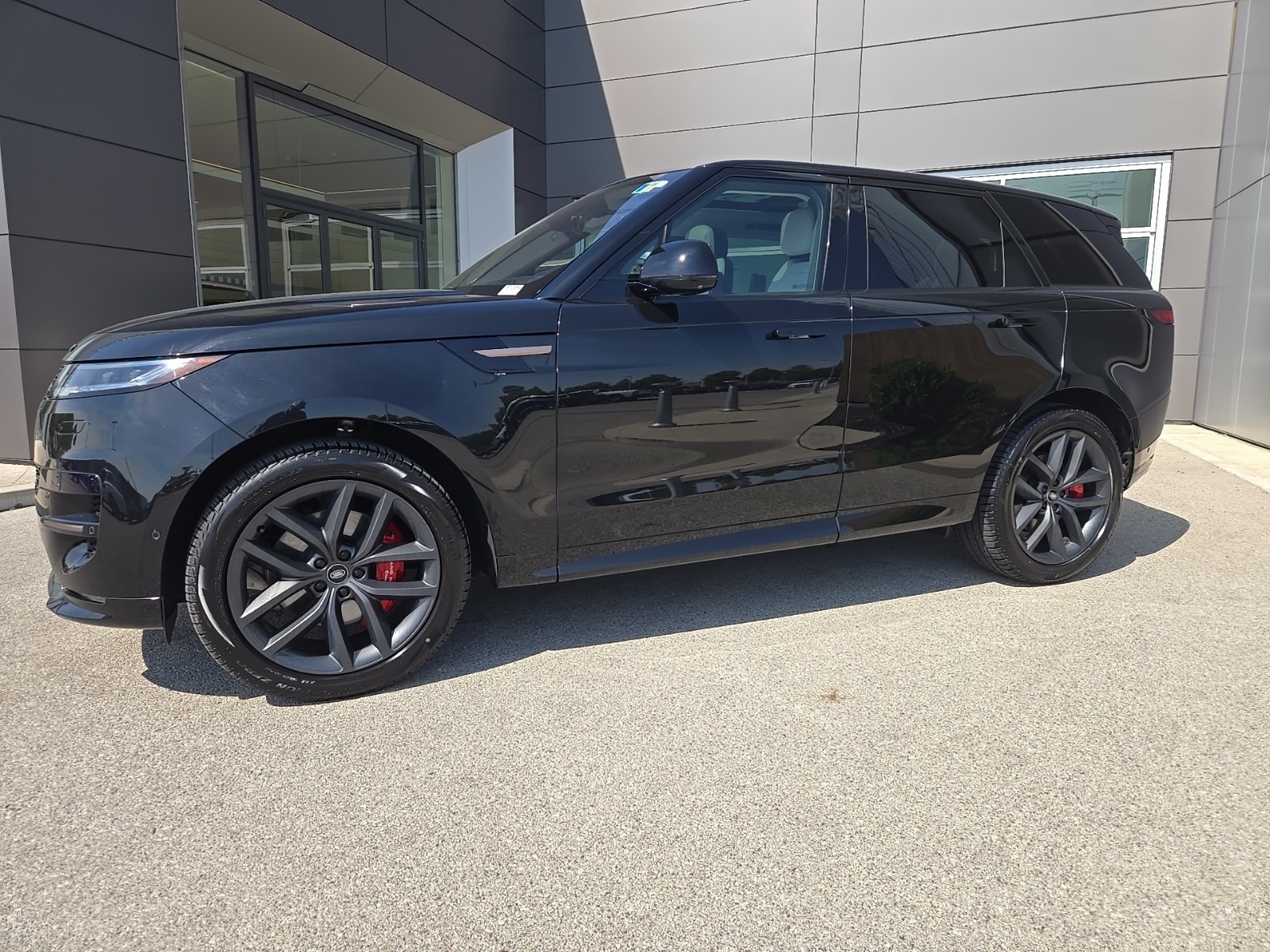 Used 2023 Land Rover Range Rover Sport SE Dynamic