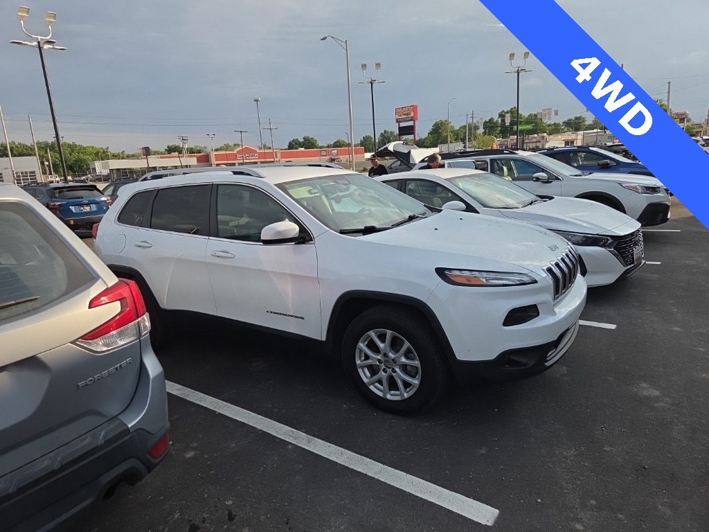 Used 2018 Jeep Cherokee Latitude Plus