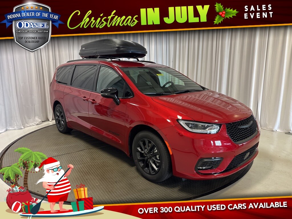New 2025 Chrysler Pacifica SELECT