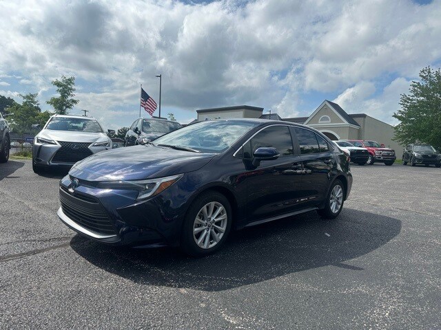 Used 2025 Toyota Corolla Hybrid XLE